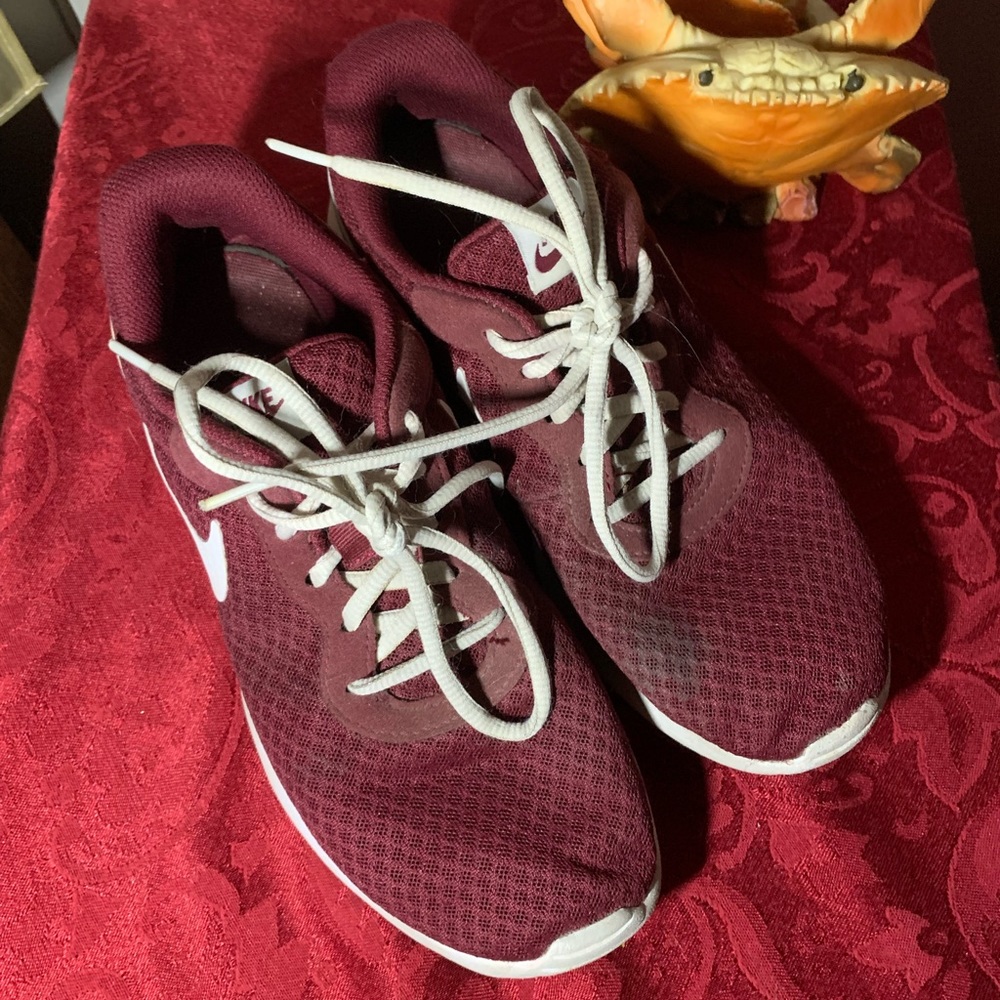 Nike Red White Tanjun Running Athletic Shoes